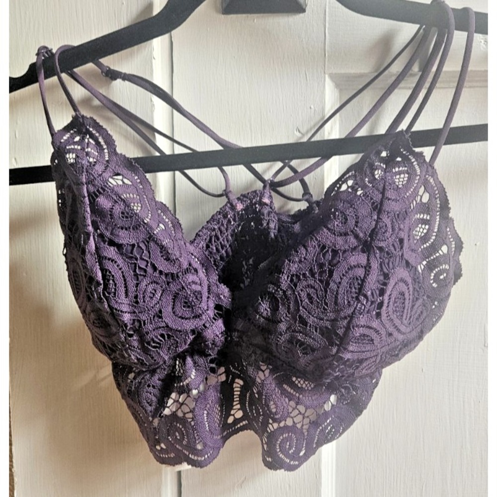 Victoria's Secret PINK purple lace bralette multi strap criss cross back Small